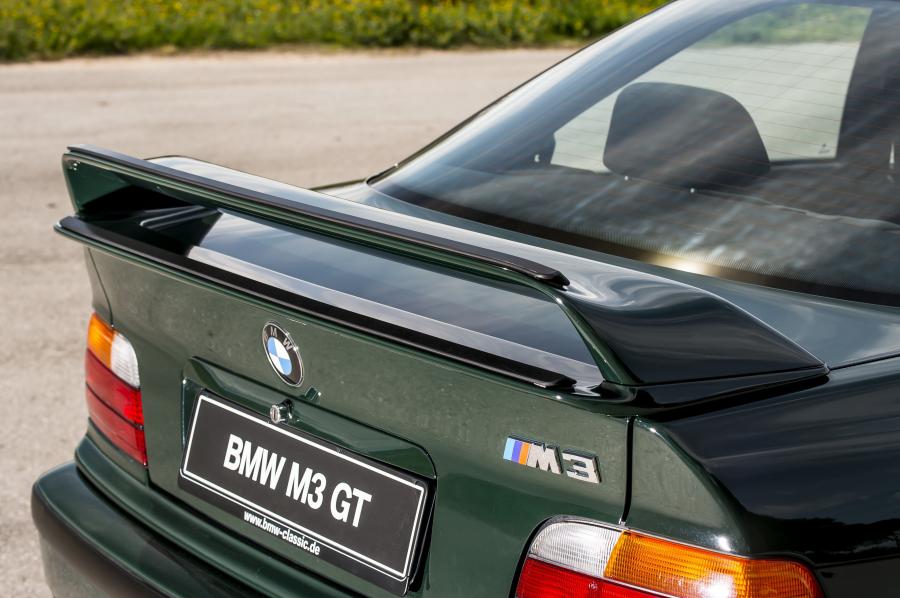 Детали экстерьера BMW M3 GT (E36) 1995 года  (фото 38 из 41)
